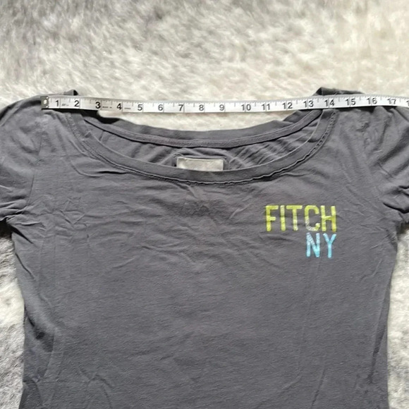 🔥4/$20 Abercrombie & Fitch  Graphic T-Shirt - Picture 3 of 10